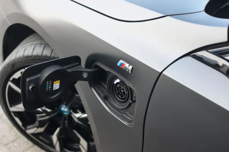 BMW 550 (Seria 5) din 2024 cu 64.350 km - oferta BMW207745 - foto 7