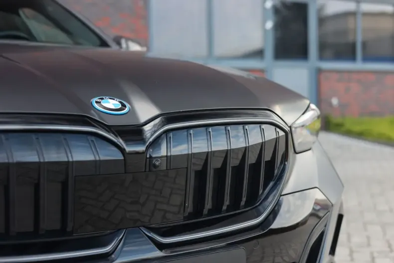 BMW 550 (Seria 5) din 2024 cu 64.350 km - oferta BMW207745 - foto 10