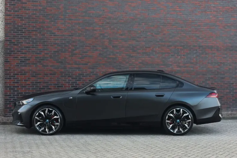 BMW 550 (Seria 5) din 2024 cu 64.350 km - oferta BMW207745 - foto 15