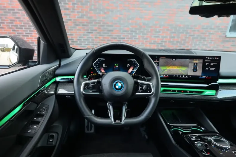 BMW 550 (Seria 5) din 2024 cu 64.350 km - oferta BMW207745 - foto 33