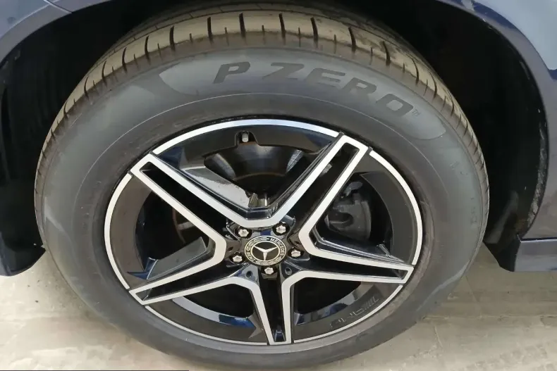 Mercedes-Benz GLE 400 (Clasa GLE) din 2022 cu 58.400 km - oferta MER207752 - foto 18