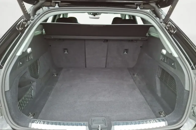 Audi A5 din 2025 cu 23.653 km - oferta AUD207754 - foto 12