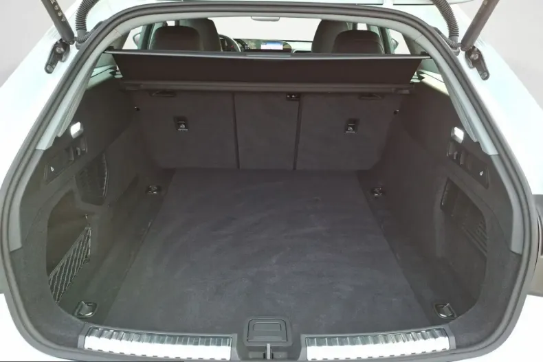 Audi A5 din 2025 cu 23.429 km - oferta AUD207756 - foto 12