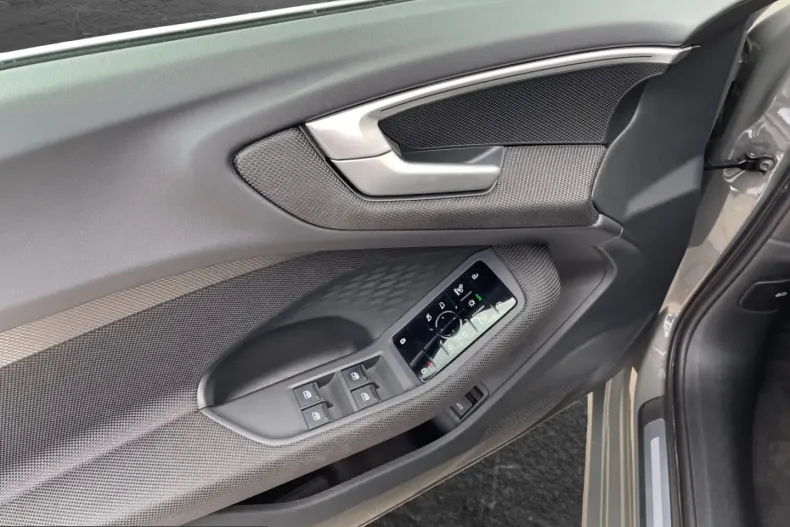 Audi A5 din 2025 cu 15.700 km - oferta AUD207758 - foto 4