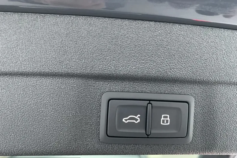 Audi A5 din 2025 cu 9.900 km - oferta AUD207771 - foto 13