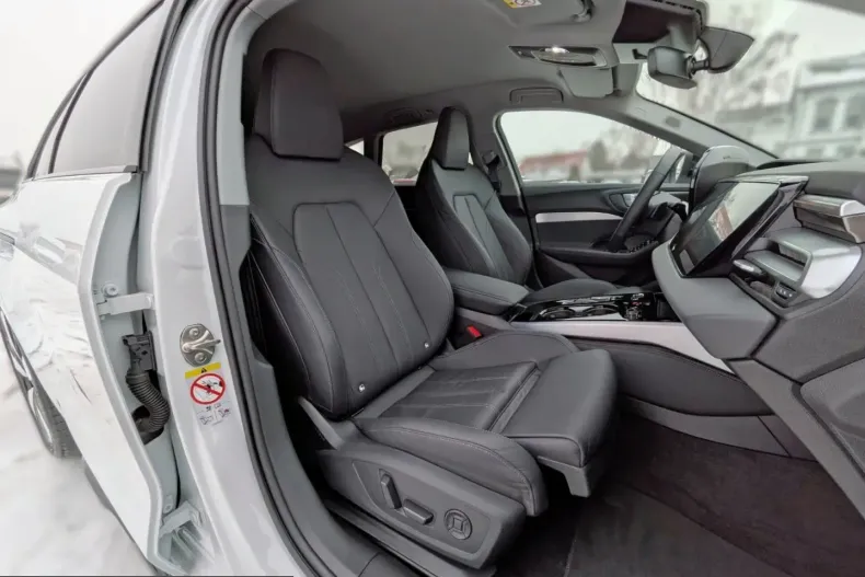 Audi A5 din 2025 cu 3.800 km - oferta AUD207772 - foto 17