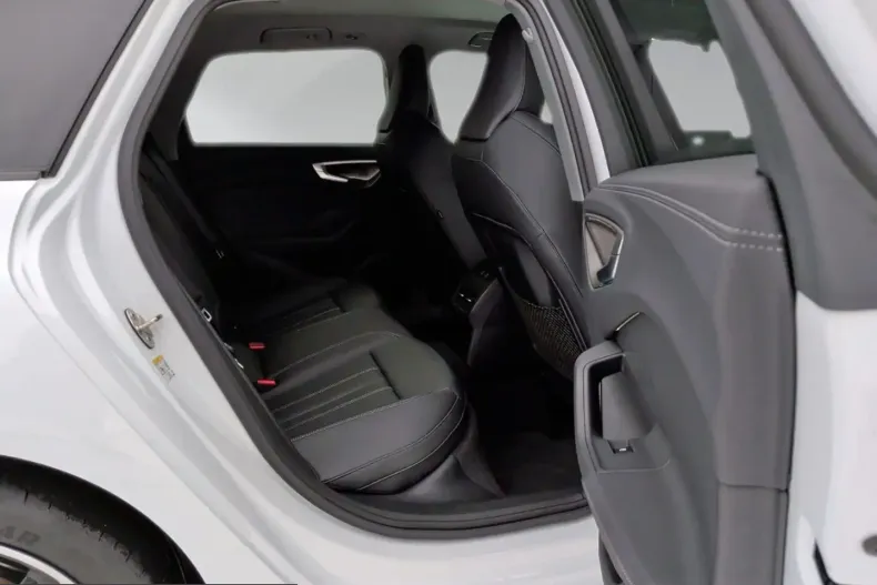 Audi A5 din 2025 cu 3.800 km - oferta AUD207772 - foto 23