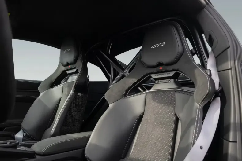 Porsche 992 din 2026 cu 25 km - oferta POR207774 - foto 17