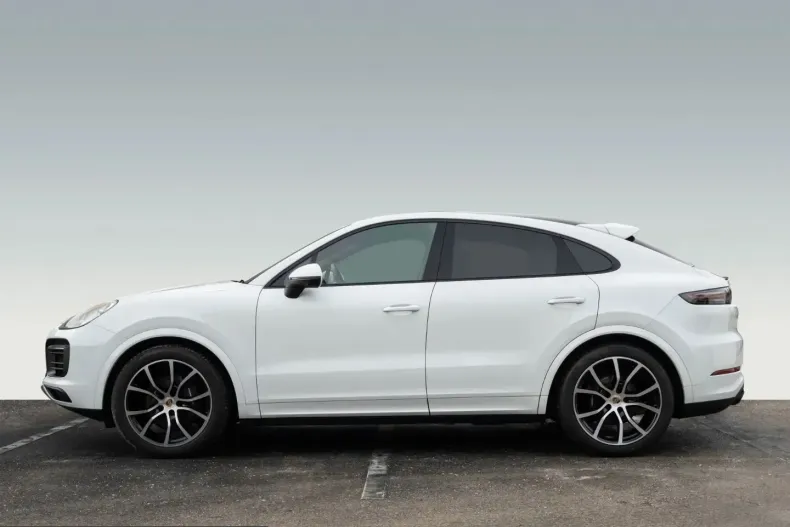 Porsche Cayenne din 2023 cu 36.990 km - oferta POR207778 - foto 2