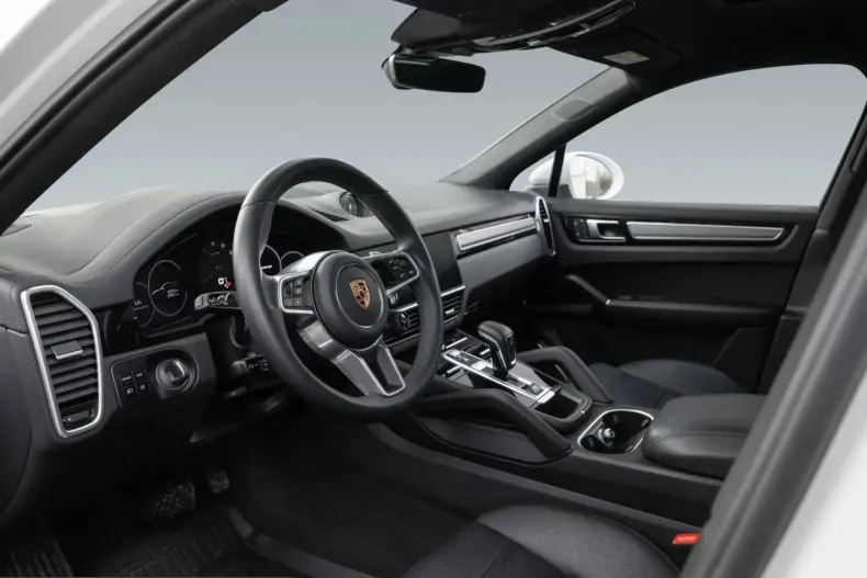 Porsche Cayenne din 2023 cu 36.990 km - oferta POR207778 - foto 4