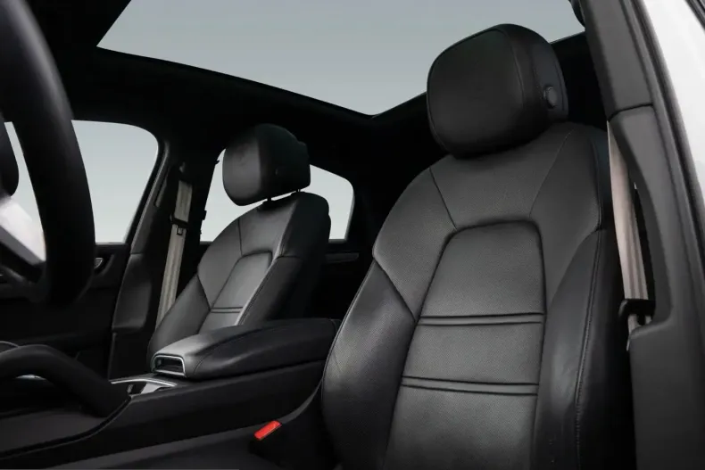 Porsche Cayenne din 2023 cu 36.990 km - oferta POR207778 - foto 5