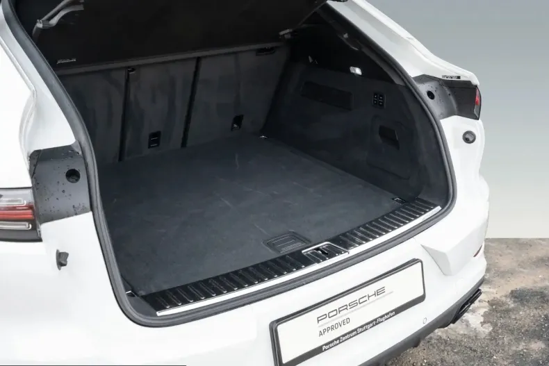 Porsche Cayenne din 2023 cu 36.990 km - oferta POR207778 - foto 17