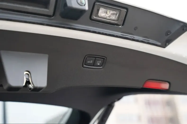 Porsche Cayenne din 2023 cu 36.990 km - oferta POR207778 - foto 27