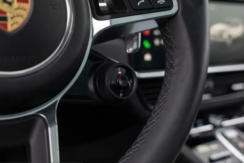 Porsche Cayenne din 2023 cu 36.990 km - oferta POR207778 - foto 31