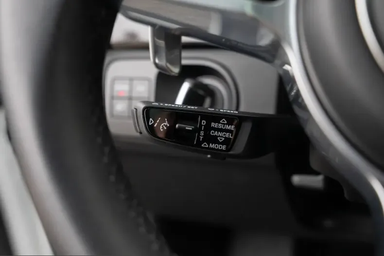 Porsche Cayenne din 2023 cu 36.990 km - oferta POR207778 - foto 36