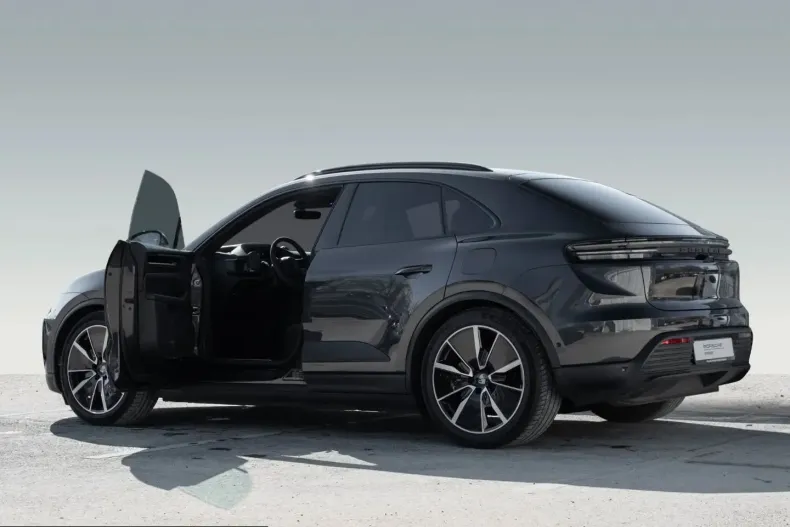 Porsche Macan din 2024 cu 27.200 km - oferta POR207779 - foto 7