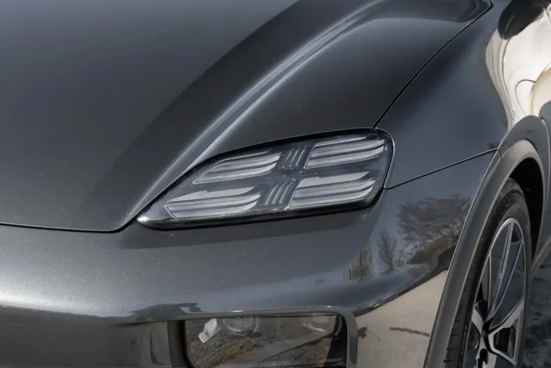 Porsche Macan din 2024 cu 27.200 km - oferta POR207779 - foto 12