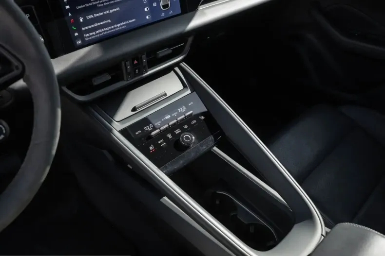 Porsche Macan din 2024 cu 27.200 km - oferta POR207779 - foto 21