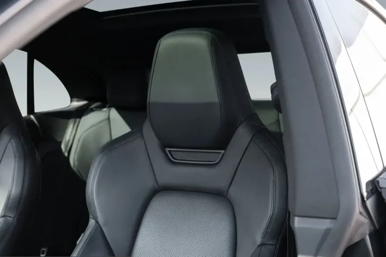 Porsche Macan din 2024 cu 27.200 km - oferta POR207779 - foto 29