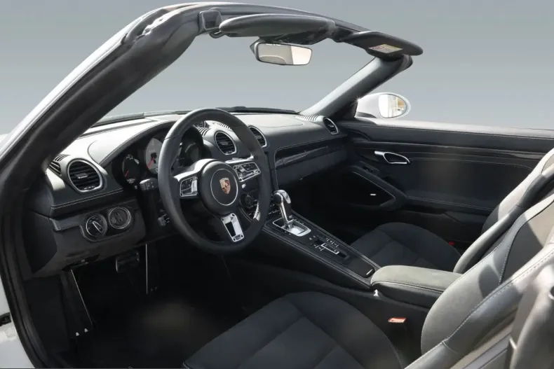 Porsche Boxster din 2024 cu 14.500 km - oferta POR207780 - foto 4