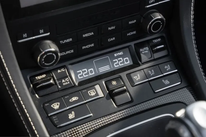 Porsche Boxster din 2024 cu 14.500 km - oferta POR207780 - foto 23