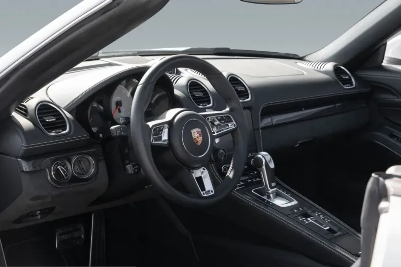 Porsche Boxster din 2024 cu 14.500 km - oferta POR207780 - foto 25