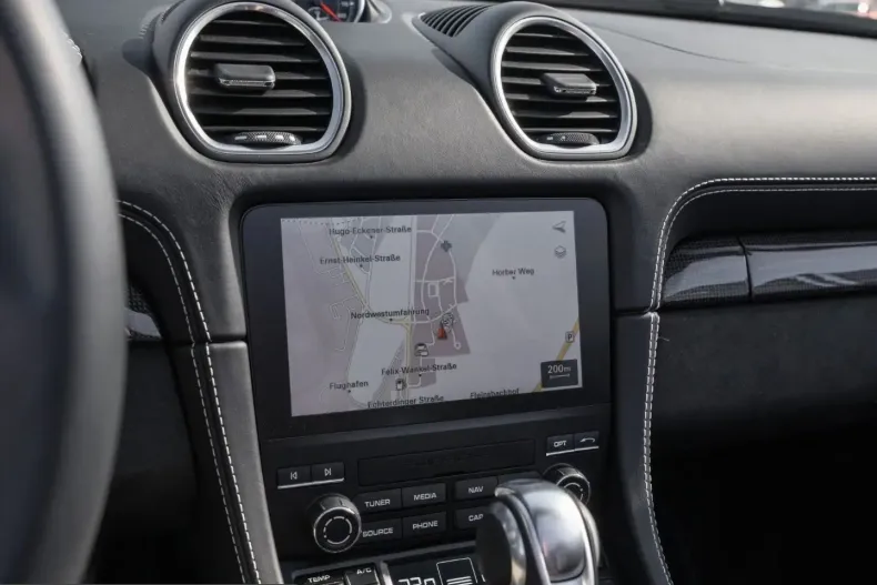 Porsche Boxster din 2024 cu 14.500 km - oferta POR207780 - foto 27