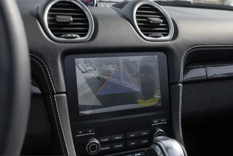 Porsche Boxster din 2024 cu 14.500 km - oferta POR207780 - foto 33