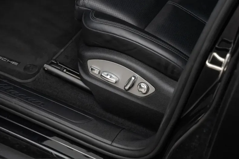 Porsche Macan din 2024 cu 28.700 km - oferta POR207782 - foto 36