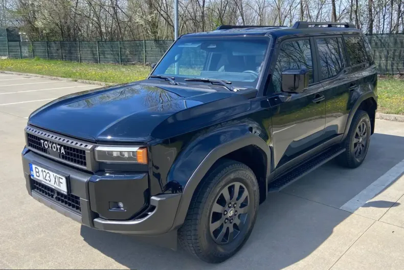 Toyota Land Cruiser din 2025 cu 18.516 km - oferta TOY207784 - foto 2