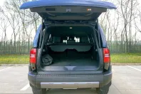 Toyota Land Cruiser din 2025 cu 18.516 km - oferta TOY207784 - foto 11