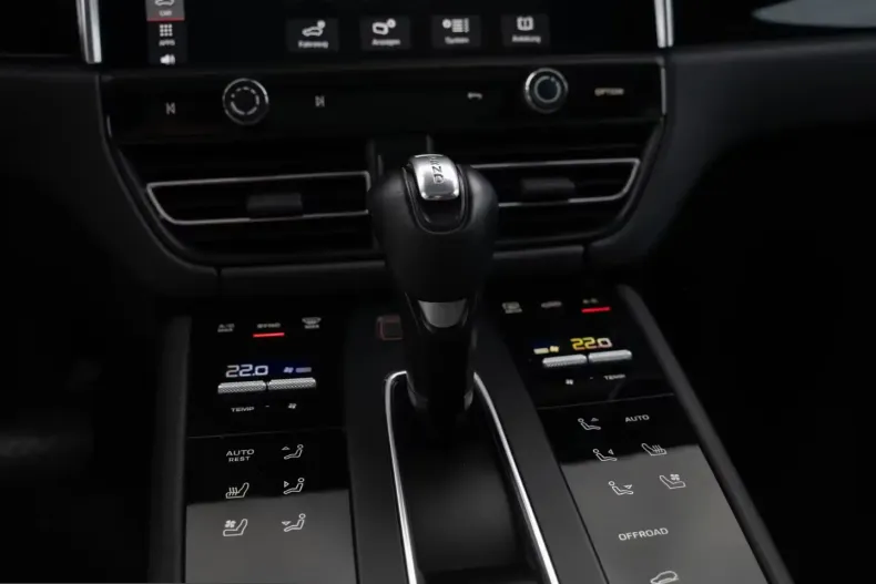 Porsche Macan din 2023 cu 76.120 km - oferta POR207785 - foto 20