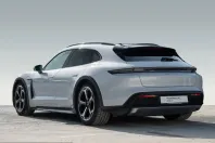 Porsche Taycan din 2024 cu 13.733 km - oferta POR207786 - foto 3