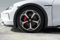 Porsche Taycan din 2024 cu 13.733 km - oferta POR207786 - foto 6