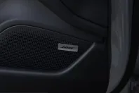 Porsche Taycan din 2024 cu 13.733 km - oferta POR207786 - foto 15