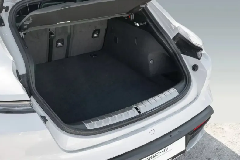 Porsche Taycan din 2024 cu 13.733 km - oferta POR207786 - foto 25