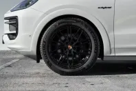 Porsche Cayenne din 2025 cu 6.504 km - oferta POR207788 - foto 3