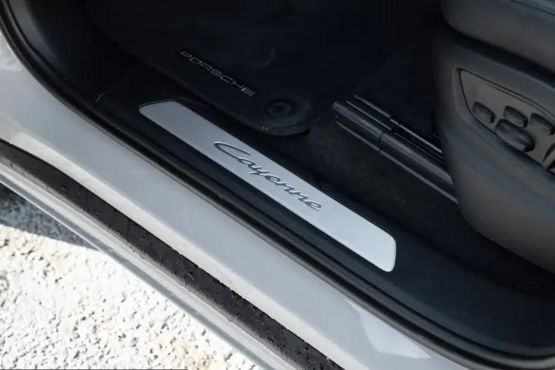 Porsche Cayenne din 2025 cu 6.504 km - oferta POR207788 - foto 18