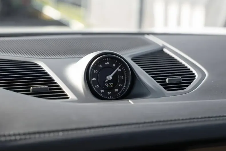 Porsche Cayenne din 2025 cu 6.504 km - oferta POR207788 - foto 22