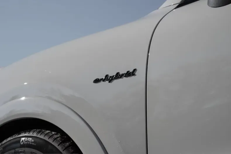 Porsche Cayenne din 2025 cu 6.504 km - oferta POR207788 - foto 33