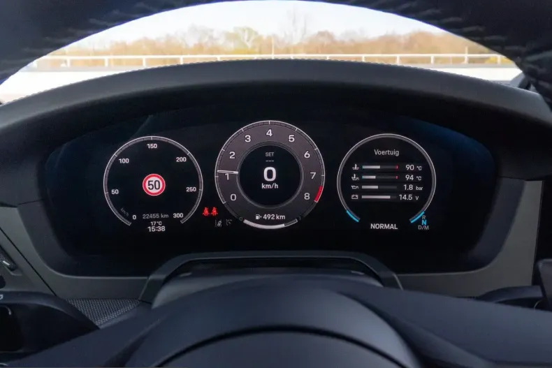 Porsche 911 din 2024 cu 22.500 km - oferta POR207790 - foto 29