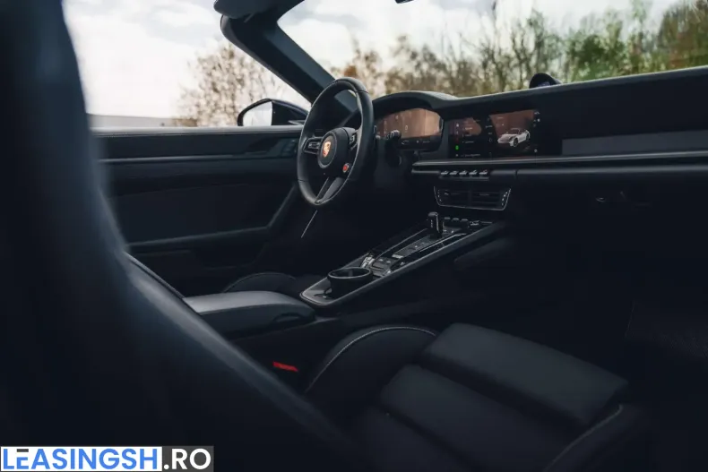 Porsche 992 din 2025 cu 9.000 km - oferta POR207795 - foto 25
