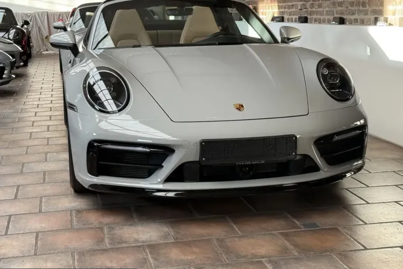Porsche 992 din 2024 cu 14.300 km - oferta POR207796 - foto 17