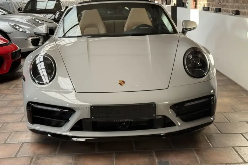Porsche 992 din 2024 cu 14.300 km - oferta POR207796 - foto 19