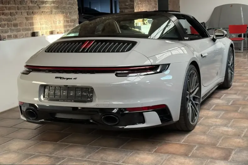 Porsche 992 din 2024 cu 14.300 km - oferta POR207796 - foto 25