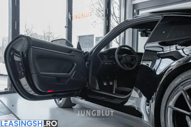 Porsche 992 din 2025 cu 7.628 km - oferta POR207798 - foto 39