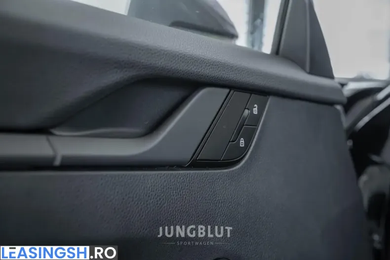 Porsche 992 din 2025 cu 7.628 km - oferta POR207798 - foto 40