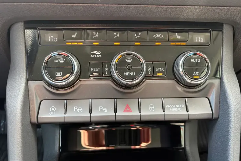 Skoda Kodiaq din 2022 cu 47.650 km - oferta SKO207800 - foto 34