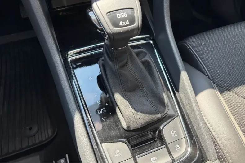 Skoda Kodiaq din 2022 cu 47.650 km - oferta SKO207800 - foto 35