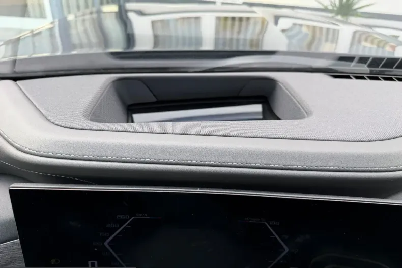 BMW i7 (Seria 7) din 2023 cu 16.528 km - oferta BMW207801 - foto 7